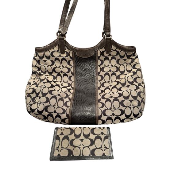 Coach Signature canvas tote bag with snake skin leather trim and leather strap - Picture 1 of 12
